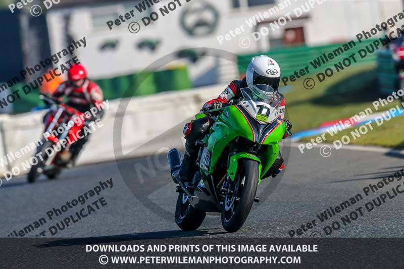 PJM Wedding Photography;enduro digital images;event digital images;eventdigitalimages;mallory park;mallory park photographs;mallory park trackday;mallory park trackday photographs;no limits trackdays;peter wileman photography;racing digital images;trackday digital images;trackday photos